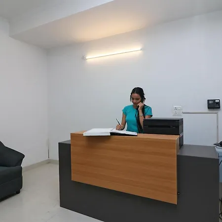 Super Hotel O Sathguru Residency Near New Ashok Nagar Metro Station